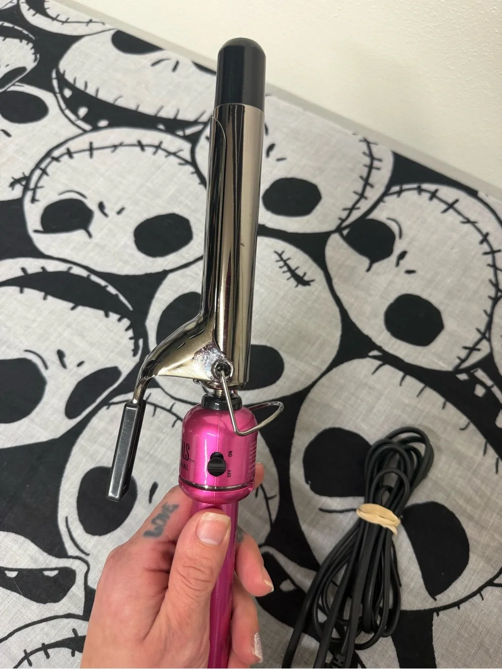 Hot Tools Professional Pink Titanium Spring Curling Iron